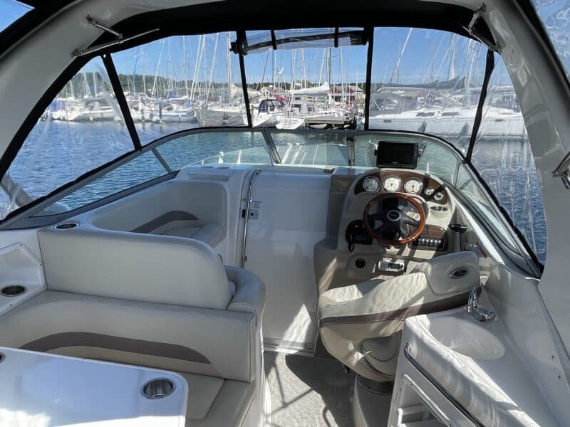 Chaparral 260 Signature - Image 15