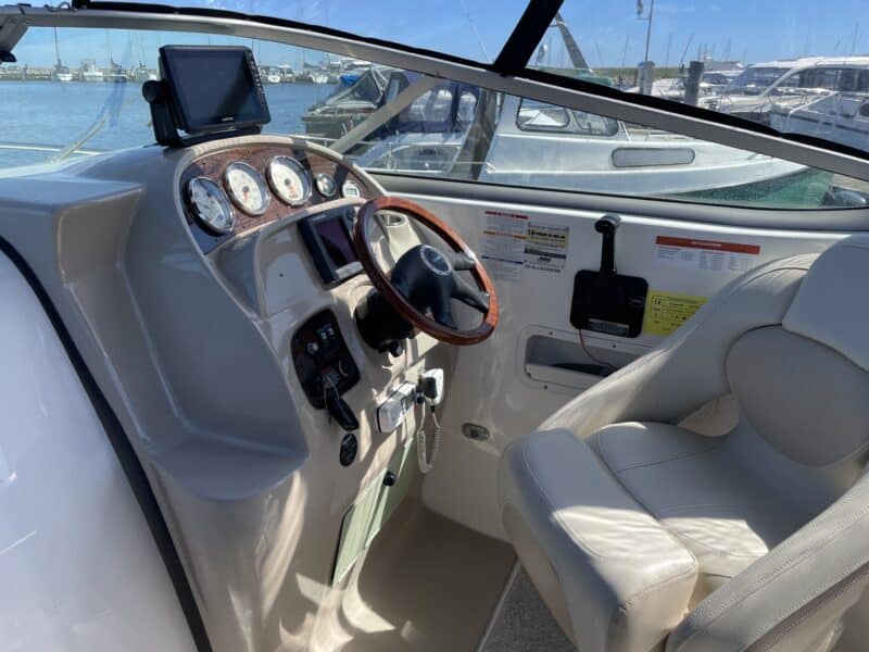 Chaparral 260 Signature - Image 18